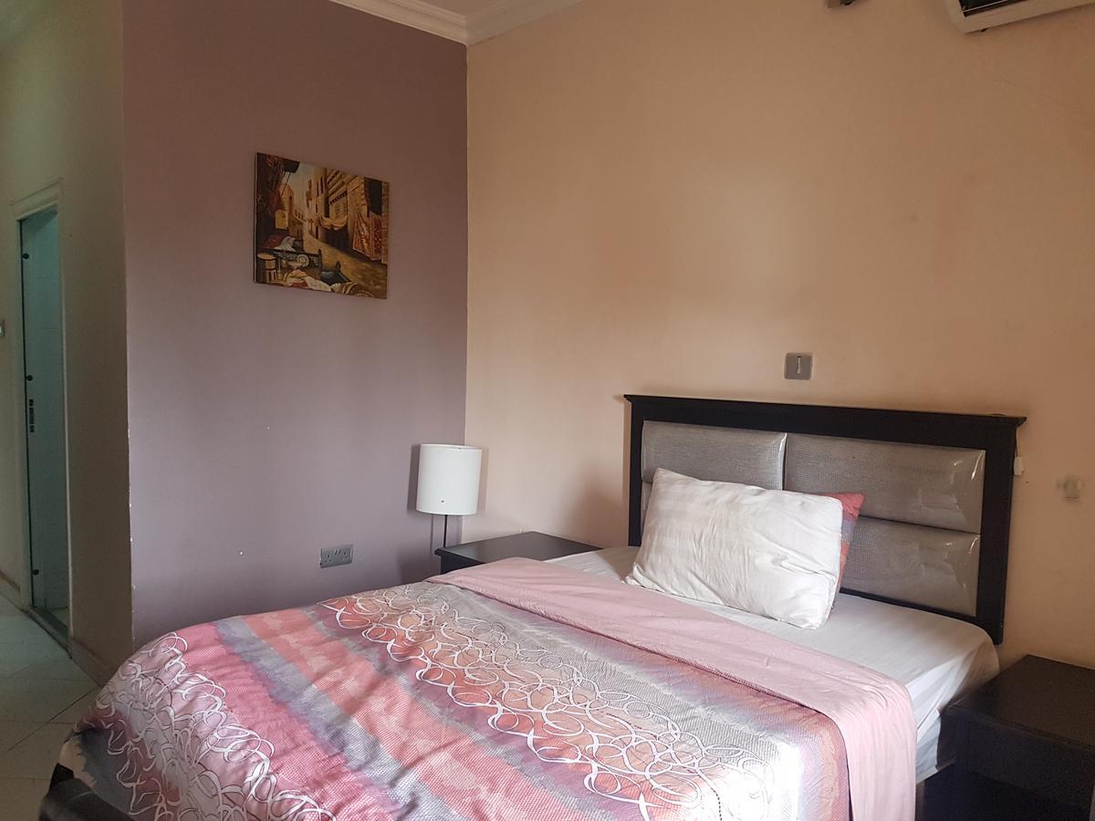 Grand Bank Link Hotel Otta Exterior foto